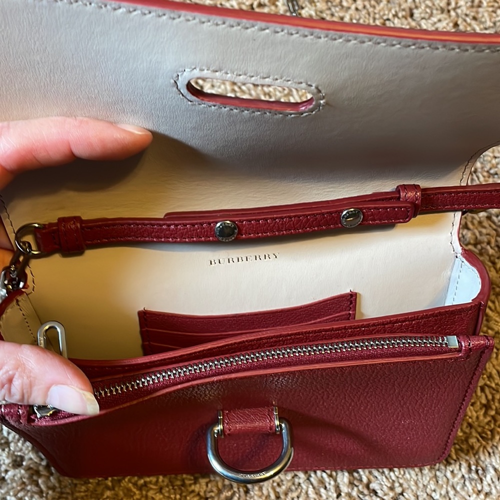 Burberry D Ring Crossbody and matching D Ring wallet Crimson - Picture 3 of 10